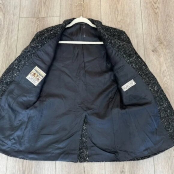 Vintage men's jacket. A genuine Mc nutt tweed. Woven in Donegal Ireland! - Picture 3 of 15